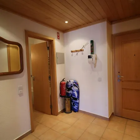 T2 Da Rocha/ Apartamento *