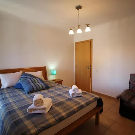 Apartment T2 Da Rocha/ Portimao