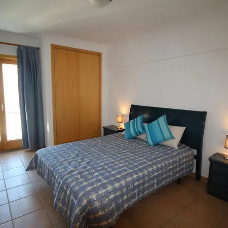 Apartment T2 Da Rocha/